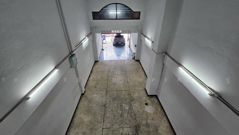หมู่บ้านเด่นชัย บางเมือง-เทพารักษ์, Samut Prakan, Bang Mueng, Muang Samut Prakarn, Samut Prakan, , 150 sqm, Shophouse For Sale, by The Best Property ปู, 500489800 - DDproperty.com