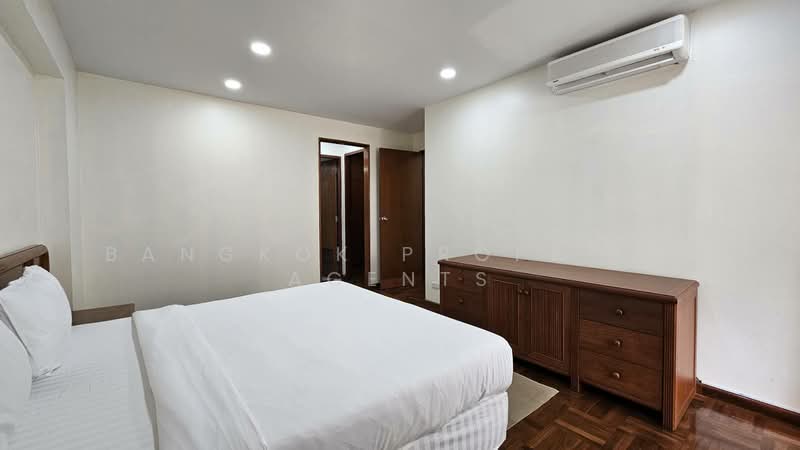 Ma Peng Seng Apartment, Bangkok, Soi Sukhumvit 31, Khlongtoei Nua, Watthana, Bangkok, 2 Bedrooms, 180 sqm, Apartment For Rent, by BANGKOK PROPERTY AGENTS, 500489803 - DDproperty.com