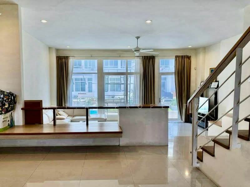 Heritage Village, Chon Buri (Pattaya), Bang Phra, Si Racha, Chon Buri (Pattaya), 3 Bedrooms, 300 sqm, Townhouse For Rent, by A.T.A. Property, 500489806 - DDproperty.com
