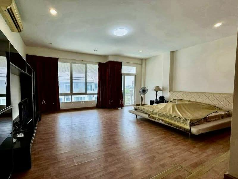 Heritage Village, Chon Buri (Pattaya), Bang Phra, Si Racha, Chon Buri (Pattaya), 3 Bedrooms, 300 sqm, Townhouse For Rent, by A.T.A. Property, 500489806 - DDproperty.com