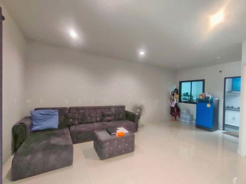 หมู่บ้านกู๊ดวิว แอท ท่าสะอ้าน, Chachoengsao, Tha Sa-an, Bang Pakong, Chachoengsao, 4 Bedrooms, 129 sqm, Townhouse For Sale, by The Best Property กุ้ง, 500489807 - DDproperty.com