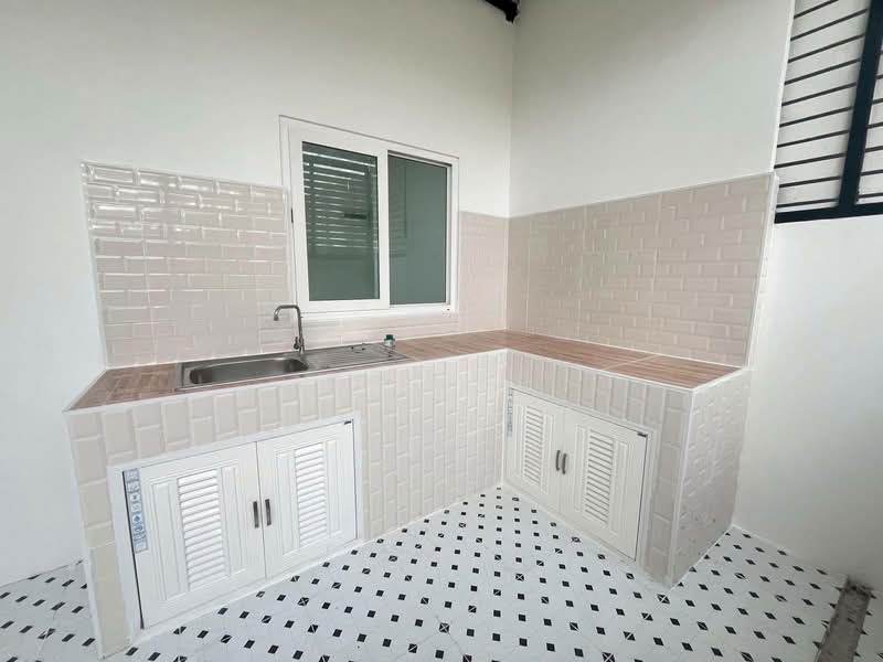 Kaomongkol village Bhuddhamonthon Sai 5-Raikhing, Nakhon Pathom, 999 Moo 9, Soi Rai Khing 26, Rai Khing, Sam Phran, Nakhon Pathom, 3 Bedrooms, 110 sqm, Townhouse For Sale, by คุณอาย, 500489818 - DDproperty.com