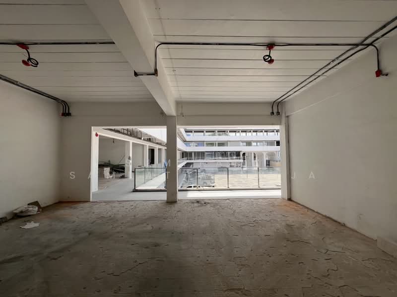 Space for rent Ekkamai, Sukhumvit, Bangkok, Khlong Tan Nua, Watthana, Bangkok, , 24 sqm, Retail Space For Rent, by Sumitara Sampattavanija, 500489835 - DDproperty.com