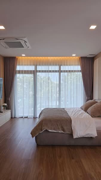 Mantana Bangna Km.15, Samut Prakan, 456 Bangna-Trad Road Km.15, Bang Chalong, Bang Plee, Samut Prakan, 4 Bedrooms, 325 sqm, Single Detached House For Rent, by Ivy Jang, 500489848 - DDproperty.com