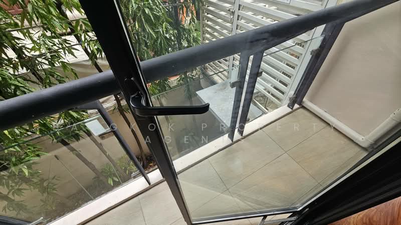 Baan Mela, Bangkok, Soi Sukhumvit 53, Khlong Tan Nua, Watthana, Bangkok, 2 Bedrooms, 150 sqm, Condo For Rent, by BANGKOK PROPERTY AGENTS, 500489852 - DDproperty.com