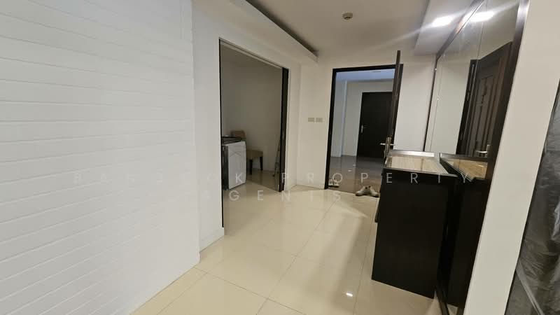 Baan Mela, Bangkok, Soi Sukhumvit 53, Khlong Tan Nua, Watthana, Bangkok, 2 Bedrooms, 150 sqm, Condo For Rent, by BANGKOK PROPERTY AGENTS, 500489852 - DDproperty.com