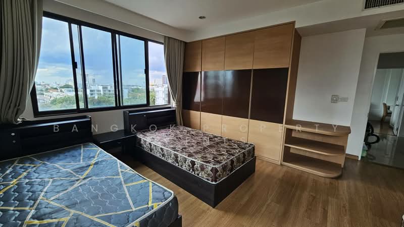 Baan Thai Living Ekkamai, Bangkok, 40 Soi Pridi Banomyong 31, Khlong Tan Nua, Watthana, Bangkok, 4 Bedrooms, 332 sqm, Condo For Rent, by BANGKOK PROPERTY AGENTS, 500489855 - DDproperty.com