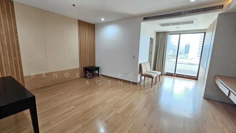Baan Thai Living Ekkamai, Bangkok, 40 Soi Pridi Banomyong 31, Khlong Tan Nua, Watthana, Bangkok, 4 Bedrooms, 332 sqm, Condo For Rent, by BANGKOK PROPERTY AGENTS, 500489855 - DDproperty.com
