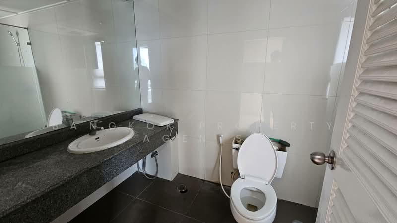 Baan Thai Living Ekkamai, Bangkok, 40 Soi Pridi Banomyong 31, Khlong Tan Nua, Watthana, Bangkok, 4 Bedrooms, 332 sqm, Condo For Rent, by BANGKOK PROPERTY AGENTS, 500489855 - DDproperty.com