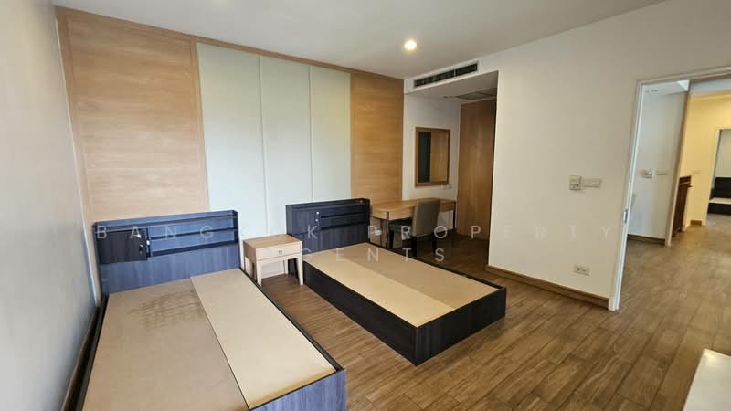 Baan Thai Living Ekkamai, Bangkok, 40 Soi Pridi Banomyong 31, Khlong Tan Nua, Watthana, Bangkok, 3 Bedrooms, 304 sqm, Condo For Rent, by BANGKOK PROPERTY AGENTS, 500489868 - DDproperty.com