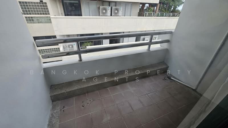 Baan Thai Living Ekkamai, Bangkok, 40 Soi Pridi Banomyong 31, Khlong Tan Nua, Watthana, Bangkok, 3 Bedrooms, 304 sqm, Condo For Rent, by BANGKOK PROPERTY AGENTS, 500489868 - DDproperty.com