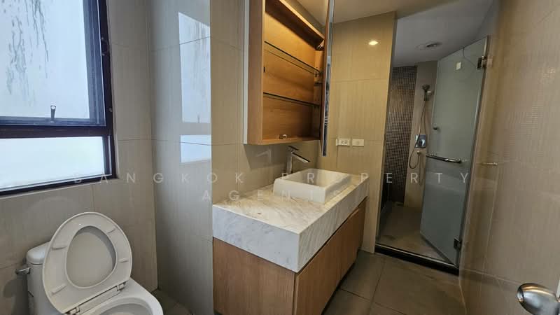 Baan Thai Living Ekkamai, Bangkok, 40 Soi Pridi Banomyong 31, Khlong Tan Nua, Watthana, Bangkok, 3 Bedrooms, 304 sqm, Condo For Rent, by BANGKOK PROPERTY AGENTS, 500489868 - DDproperty.com