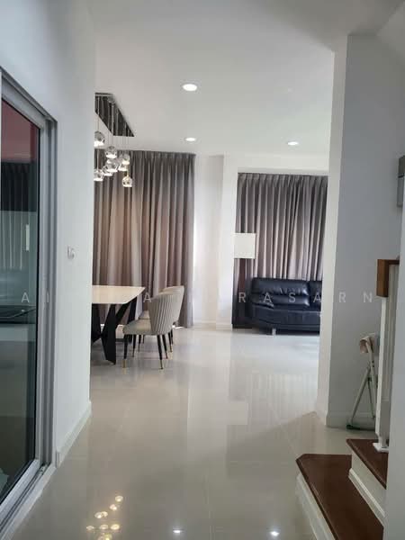 Perfect Place Sukhumvit 77-Suvarnabhumi : เพอร์เฟค เพลส สุขุมวิท77-สุวรรณภูมิ, สมุทรปราการ, ถนนลาดกระบัง, ราชาเทวะ, บางพลี, สมุทรปราการ, 160 ตร.ม., บ้านเดี่ยว ให้เช่า, โดย Airada Parasarn, 500489872 - DDproperty.com