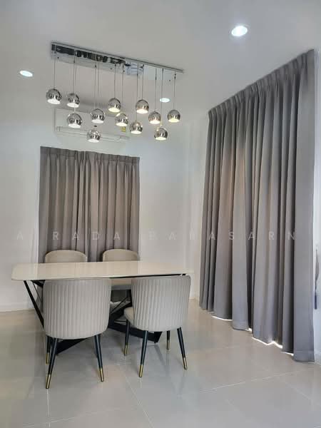 Perfect Place Sukhumvit 77-Suvarnabhumi : เพอร์เฟค เพลส สุขุมวิท77-สุวรรณภูมิ, สมุทรปราการ, ถนนลาดกระบัง, ราชาเทวะ, บางพลี, สมุทรปราการ, 160 ตร.ม., บ้านเดี่ยว ให้เช่า, โดย Airada Parasarn, 500489872 - DDproperty.com
