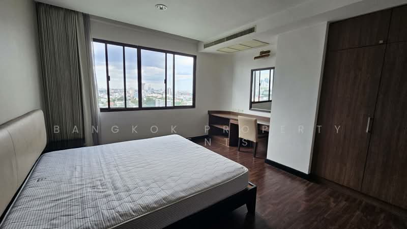 Baan Thai Living Ekkamai, Bangkok, 40 Soi Pridi Banomyong 31, Khlong Tan Nua, Watthana, Bangkok, 3 Bedrooms, 170 sqm, Condo For Rent, by BANGKOK PROPERTY AGENTS, 500489873 - DDproperty.com