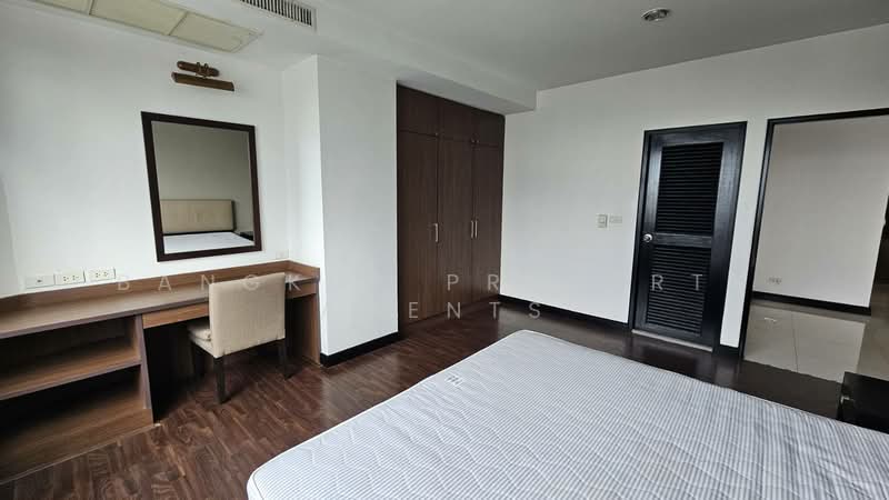 Baan Thai Living Ekkamai, Bangkok, 40 Soi Pridi Banomyong 31, Khlong Tan Nua, Watthana, Bangkok, 3 Bedrooms, 170 sqm, Condo For Rent, by BANGKOK PROPERTY AGENTS, 500489873 - DDproperty.com