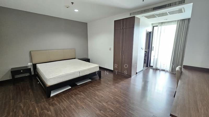 Baan Thai Living Ekkamai, Bangkok, 40 Soi Pridi Banomyong 31, Khlong Tan Nua, Watthana, Bangkok, 3 Bedrooms, 170 sqm, Condo For Rent, by BANGKOK PROPERTY AGENTS, 500489873 - DDproperty.com