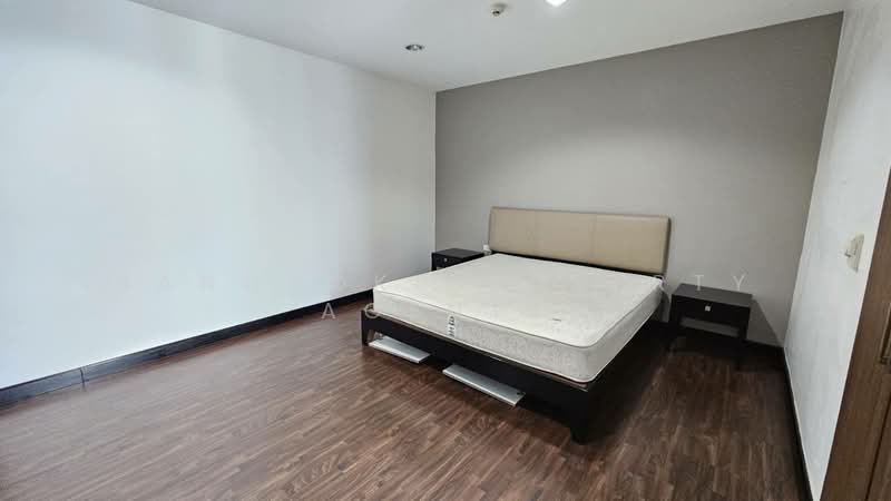 Baan Thai Living Ekkamai, Bangkok, 40 Soi Pridi Banomyong 31, Khlong Tan Nua, Watthana, Bangkok, 3 Bedrooms, 170 sqm, Condo For Rent, by BANGKOK PROPERTY AGENTS, 500489873 - DDproperty.com