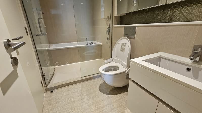 H Sukhumvit 43, Bangkok, 28 Sukhumvit 34 Road, Khlong Tan Nua, Watthana, Bangkok, 1 Bedroom, 39 sqm, Condo For Rent, by BANGKOK PROPERTY AGENTS, 500489876 - DDproperty.com