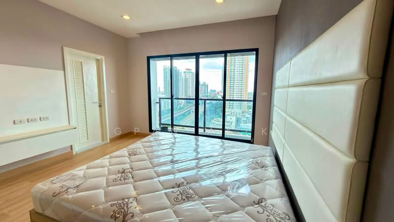 Urbano Absolute Sathon-Taksin, Bangkok, 345 Charoen Nakhon 14/2 Alley, Khlong Ton Sai, Khlong San, Bangkok, 2 Bedrooms, 74 sqm, Condo For Rent, by Pongpan Matkhao, 500489892 - DDproperty.com