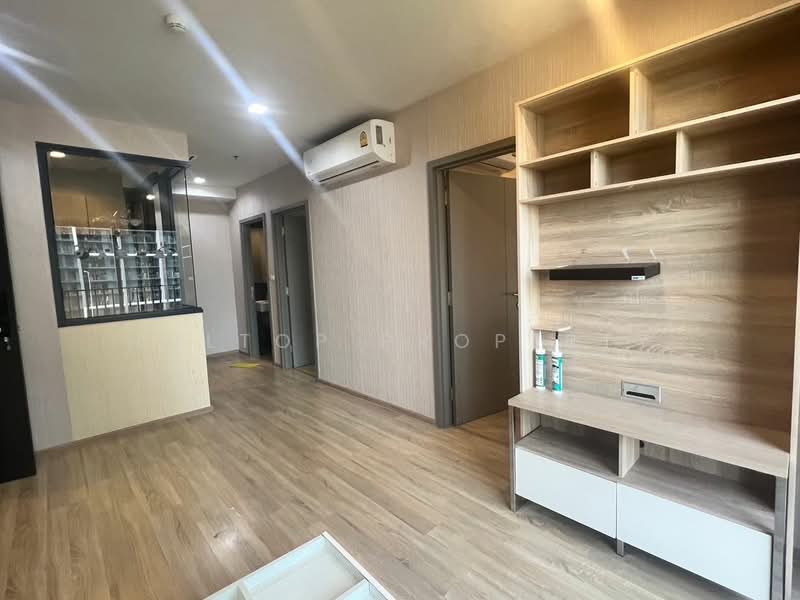 The Base Garden Rama 9, Bangkok, 18 Rama 9 Road, Hua Mak, Bang Kapi, Bangkok, 2 Bedrooms, 50 sqm, Condo For Rent, by Holtop Property, 500489900 - DDproperty.com