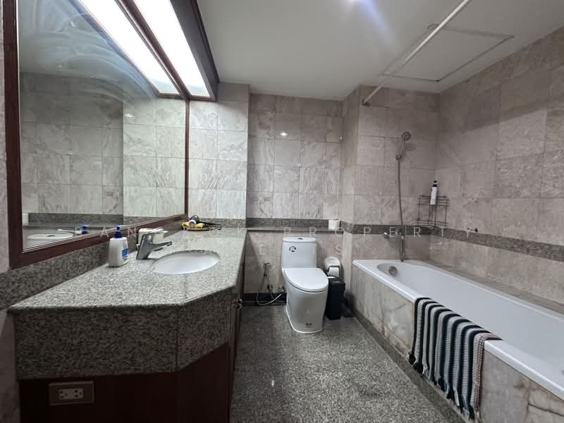 Asoke Place, Bangkok, Asok Montri Rd, Khlongtoei Nua, Watthana, Bangkok, 2 Bedrooms, 84 sqm, Condo For Rent, by BANGKOK PROPERTY AGENTS, 500489933 - DDproperty.com