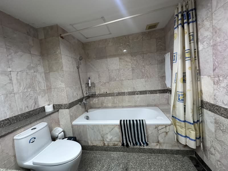 Asoke Place, Bangkok, Asok Montri Rd, Khlongtoei Nua, Watthana, Bangkok, 2 Bedrooms, 84 sqm, Condo For Rent, by BANGKOK PROPERTY AGENTS, 500489933 - DDproperty.com
