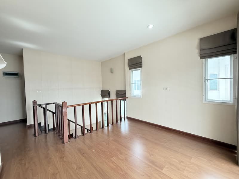 Neo-City Donmuang, Bangkok, Soi Nawong Pracha Phatthana 13, Si Khan, Don Mueang, Bangkok, 3 Bedrooms, 180 sqm, Single Detached House For Sale, by คุณ ศศิวิภา พูลทา, 500489947 - DDproperty.com