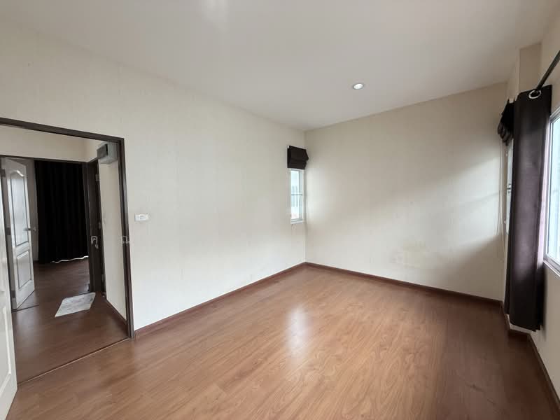 Neo-City Donmuang, Bangkok, Soi Nawong Pracha Phatthana 13, Si Khan, Don Mueang, Bangkok, 3 Bedrooms, 180 sqm, Single Detached House For Sale, by คุณ ศศิวิภา พูลทา, 500489947 - DDproperty.com