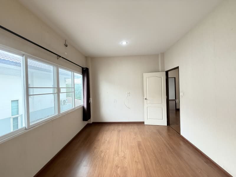 Neo-City Donmuang, Bangkok, Soi Nawong Pracha Phatthana 13, Si Khan, Don Mueang, Bangkok, 3 Bedrooms, 180 sqm, Single Detached House For Sale, by คุณ ศศิวิภา พูลทา, 500489947 - DDproperty.com