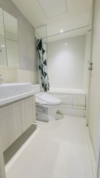 Runesu Thonglor 5, Bangkok, 82 Padi Madi Alley, Khlong Tan Nua, Watthana, Bangkok, 1 Bedroom, 35 sqm, Condo For Rent, by Phitchaporn Kongsamrong, 500489951 - DDproperty.com