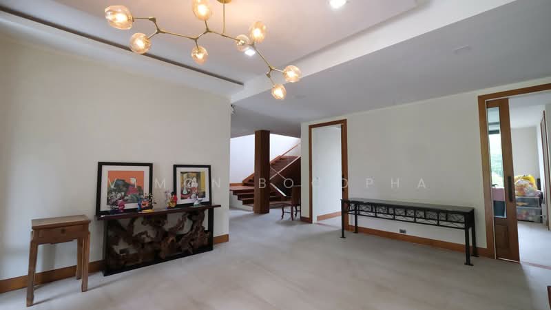 บ้านเดี่ยว 2 หลัง ดอนเมือง, Bangkok, Si Khan, Don Mueang, Bangkok, 8 Bedrooms, 1,900 sqm, Single Detached House For Sale, by Vimon Boodpha, 500489957 - DDproperty.com