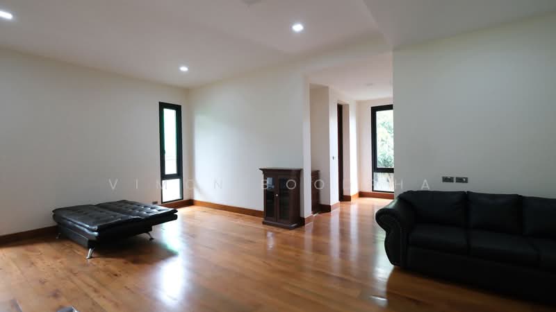 บ้านเดี่ยว 2 หลัง ดอนเมือง, Bangkok, Si Khan, Don Mueang, Bangkok, 8 Bedrooms, 1,900 sqm, Single Detached House For Sale, by Vimon Boodpha, 500489957 - DDproperty.com
