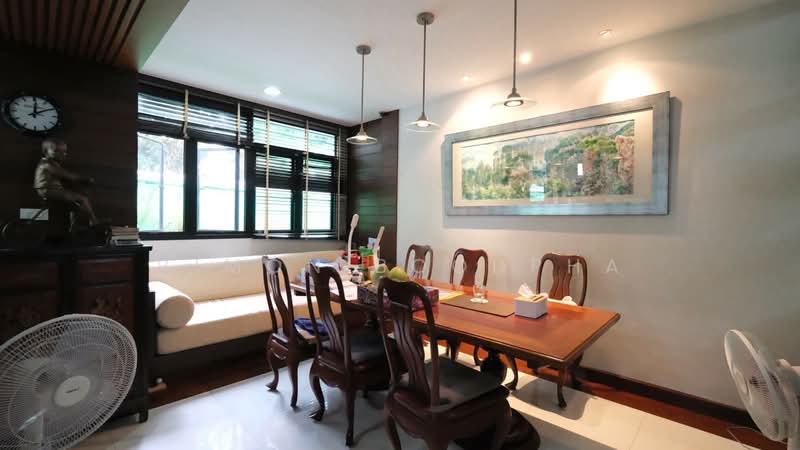 บ้านเดี่ยว 2 หลัง ดอนเมือง, Bangkok, Si Khan, Don Mueang, Bangkok, 8 Bedrooms, 1,900 sqm, Single Detached House For Sale, by Vimon Boodpha, 500489957 - DDproperty.com