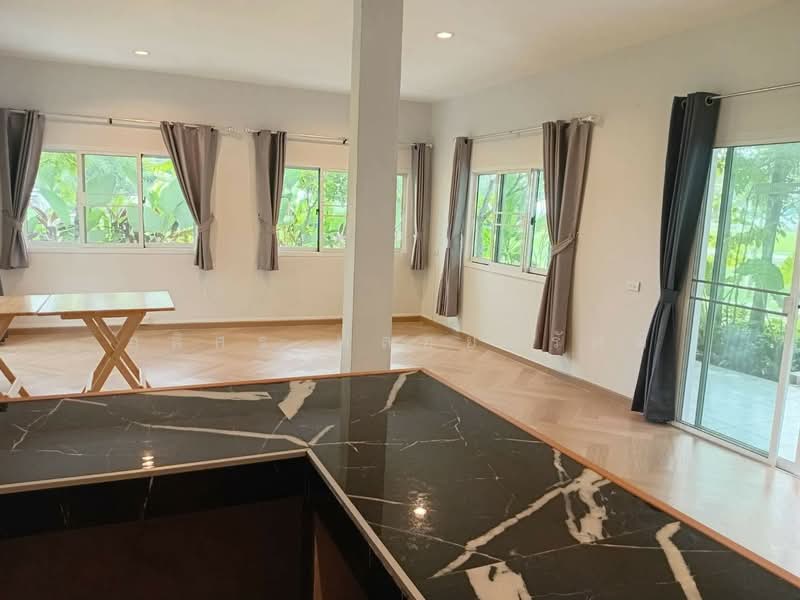 ลาดหลุมแก้ว, Pathum Thani, Khlong Phra Udom, Lat Lum Kaeo, Pathum Thani, 2 Bedrooms, 150 sqm, Single Detached House For Rent, by Adisorn Ploymeerassamee, 500489960 - DDproperty.com