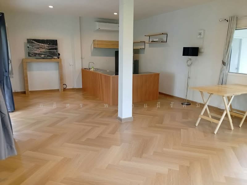 ลาดหลุมแก้ว, Pathum Thani, Khlong Phra Udom, Lat Lum Kaeo, Pathum Thani, 2 Bedrooms, 150 sqm, Single Detached House For Rent, by Adisorn Ploymeerassamee, 500489960 - DDproperty.com