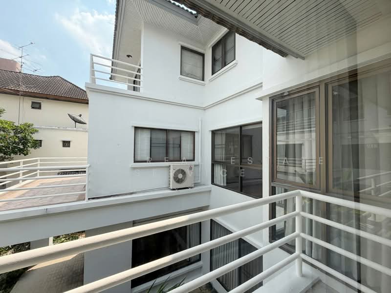 Moobaan Tararom Huamark, Bangkok, Tararom Huamark Soi 1, Phlapphla, Wang Thonglang, Bangkok, 4 Bedrooms, 440 sqm, Single Detached House For Sale, by HOME Real Estate Service, 500489961 - DDproperty.com