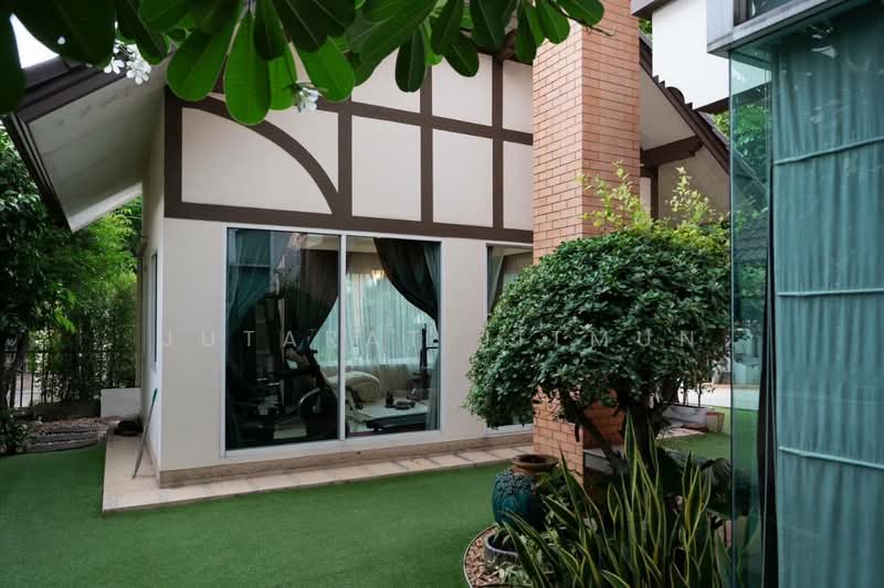 Laddarom Ekkamai-Ramintra, Bangkok, Kaset-Nawamin Road, Nuan Chan, Bueng Kum, Bangkok, 6 Bedrooms, 565 sqm, Single Detached House For Sale, by Jutarat Jitmun, 500489963 - DDproperty.com