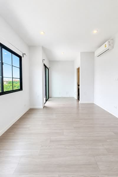 Siri Place Rangsit, Pathum Thani, Rangsit-Pathum Thani Road, Ban Klang, Muang Pathum Thani, Pathum Thani, 3 Bedrooms, 133 sqm, Townhouse For Sale, by Kittipob Kittipanuwongkul, 500489964 - DDproperty.com