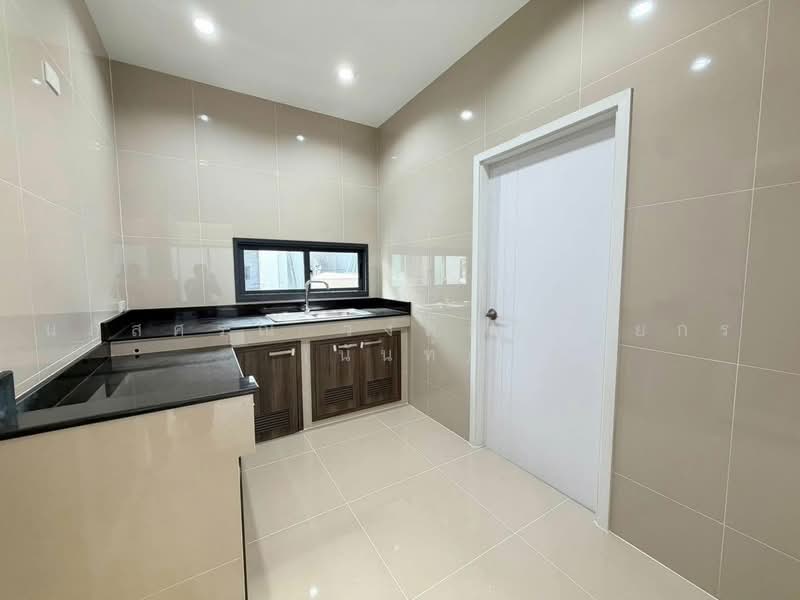 Saransiri Tiwanon Chaengwattana, Pathum Thani, Ban Mai, Muang Pathum Thani, Pathum Thani, 3 Bedrooms, 200 sqm, Single Detached House For Sale, by นภัสศรณ์ วงศ์สินไทยกร (นันท์), 500489978 - DDproperty.com