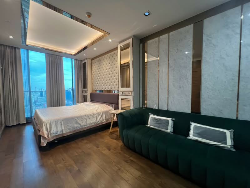 Noble Ploenchit, Bangkok, 1035 Ploenchit Road, Lumphini, Pathum Wan, Bangkok, 3 Bedrooms, 140 sqm, Condo For Rent, by Khun Real, 500489984 - DDproperty.com
