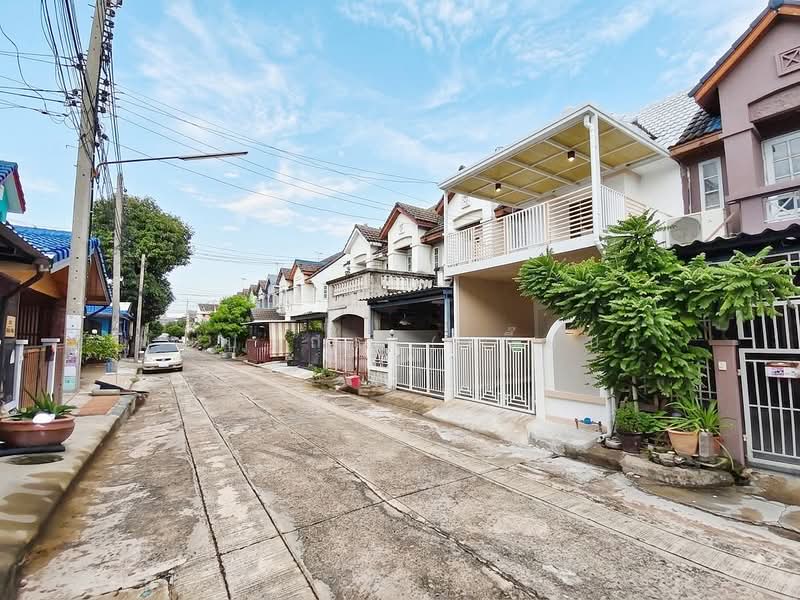 บ้านสวย ทำเลดี ติดถนนกาญจนาภิเษก หมู่บ้าน ลุมพินี บางบัวทอง ใกล้เซ็นทรัล เวสเกต, นนทบุรี, กาญจนาภิเษก, พิมลราช, บางบัวทอง, นนทบุรี, 110 ตร.ม., ทาวน์เฮ้าส์ ขาย, โดย บุษบากร (เจี๊ยบ), 500489994 - DDproperty.com