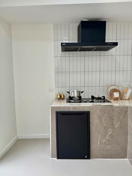 ทาวน์โฮม นาคนิวาส44, Bangkok, Lat Phrao, Bangkok, 3 Bedrooms, 94 sqm, Townhouse For Sale, by สมโพธิ เทศวิรัช, 500490005 - DDproperty.com
