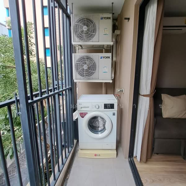 Blossom Condo @ Sathorn-Charoenrat, Bangkok, Charoen Rat Road, Thung Wat Don, Sathon, Bangkok, 1 Bedroom, 30 sqm, Condo For Rent, by ศรราม เสนานุช, 500490007 - DDproperty.com