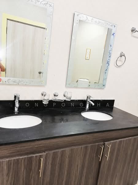 President Park Sukhumvit 24, Bangkok, 99 Sukhumvit 24 Alley, Khlongtoei Nua, Watthana, Bangkok, 2 Bedrooms, 100 sqm, Condo For Rent, by Ratchanee Wongpongtham, 500490015 - DDproperty.com