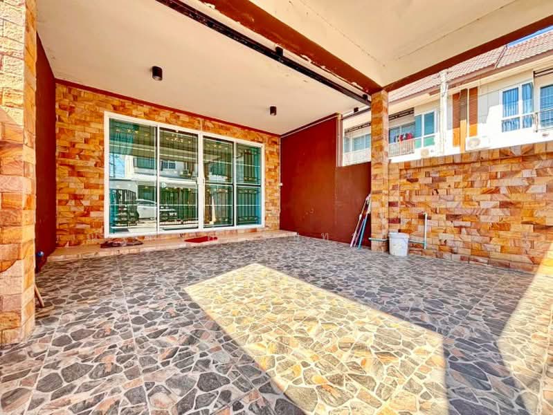 ไม่พบโครงการ, Chon Buri (Pattaya), ศรีราชา, Nong - Kham, Si Racha, Chon Buri (Pattaya), 2 Bedrooms, 82 sqm, Townhouse For Rent, by ณัฐพงศ์ สุนทรอรุณ, 500490033 - DDproperty.com