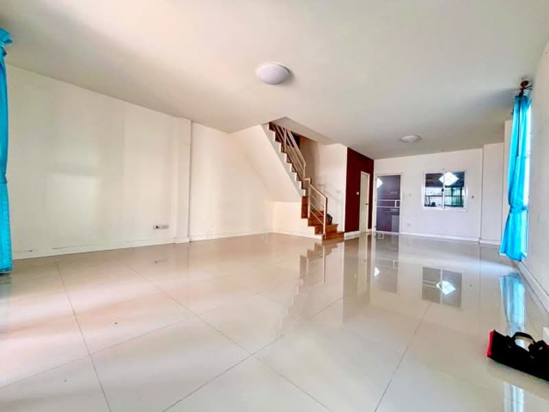 ไม่พบโครงการ, Chon Buri (Pattaya), ศรีราชา, Nong - Kham, Si Racha, Chon Buri (Pattaya), 2 Bedrooms, 82 sqm, Townhouse For Rent, by ณัฐพงศ์ สุนทรอรุณ, 500490033 - DDproperty.com