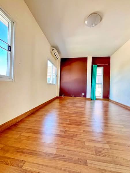 ไม่พบโครงการ, Chon Buri (Pattaya), ศรีราชา, Nong - Kham, Si Racha, Chon Buri (Pattaya), 2 Bedrooms, 82 sqm, Townhouse For Rent, by ณัฐพงศ์ สุนทรอรุณ, 500490033 - DDproperty.com