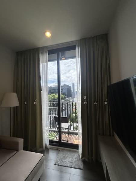 Whizdom Essence, Bangkok, 5 Piyabutr 1 Alley, Bang Chak, Phra Khanong, Bangkok, 1 Bedroom, 35 sqm, Condo For Rent, by เอกชัย เพิ่มพูนพิพัฒน์, 500490044 - DDproperty.com