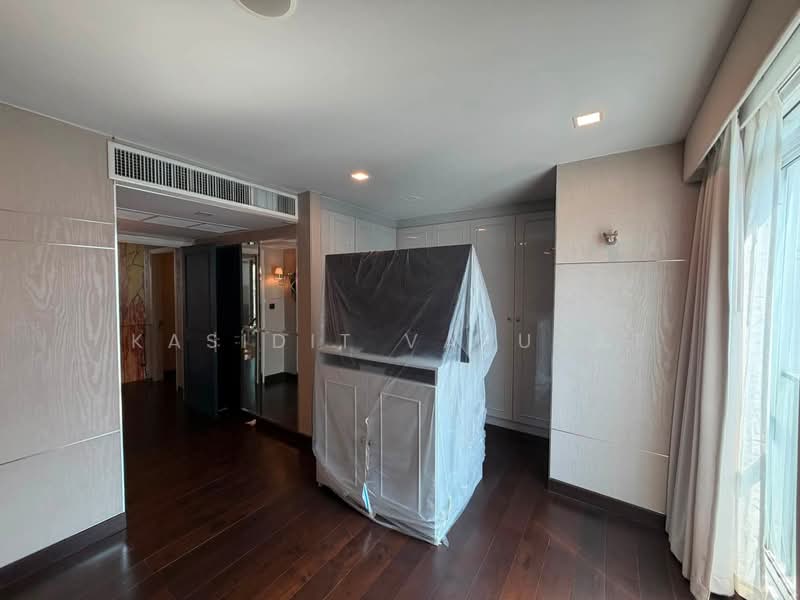 Maestro 01 Sathorn-Yenakat, Bangkok, 14 Yen Akat Road, Thung Maha Mek, Sathon, Bangkok, 3 Bedrooms, 138 sqm, Condo For Sale, by Kasidit Vasuvat, 500490064 - DDproperty.com